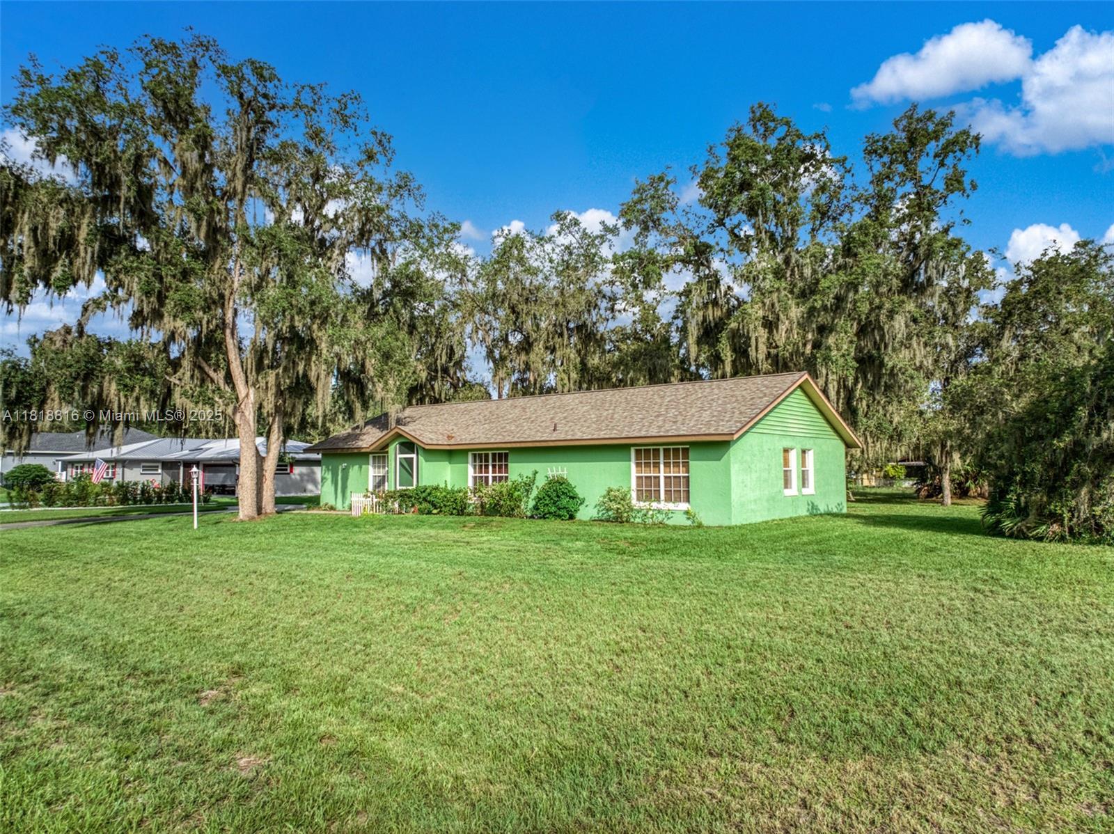 6032 Candler Terrace, Sebring, Florida image 1