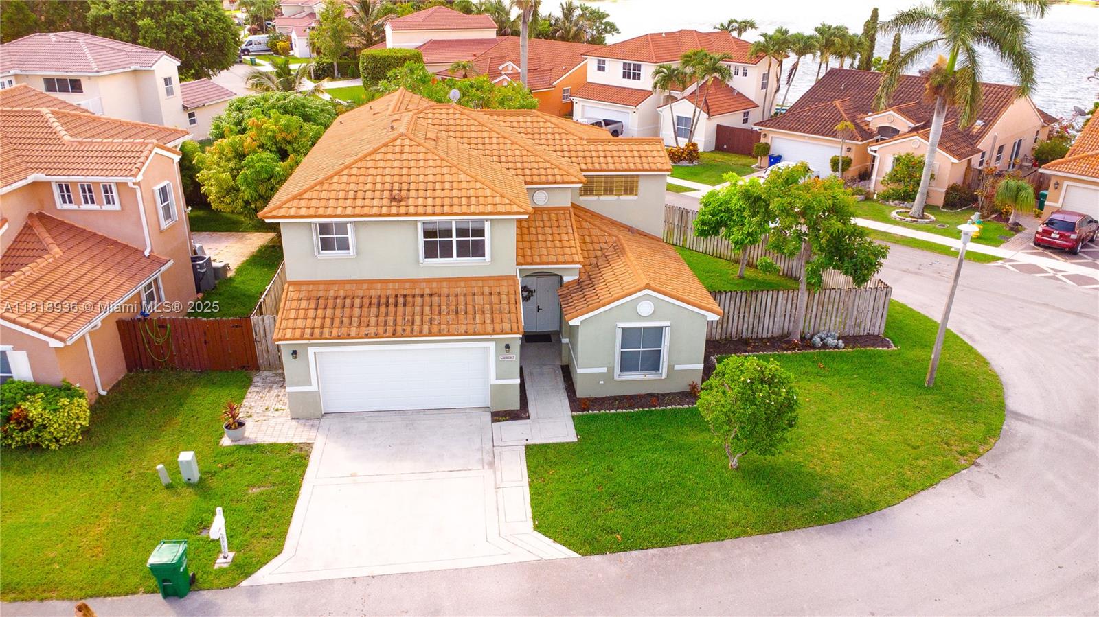 6736 Schooner Ter, Margate, Florida image 1