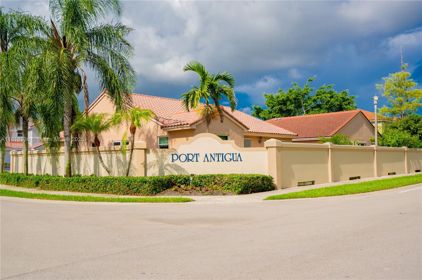 6736 Schooner Ter, Margate, Florida image 33