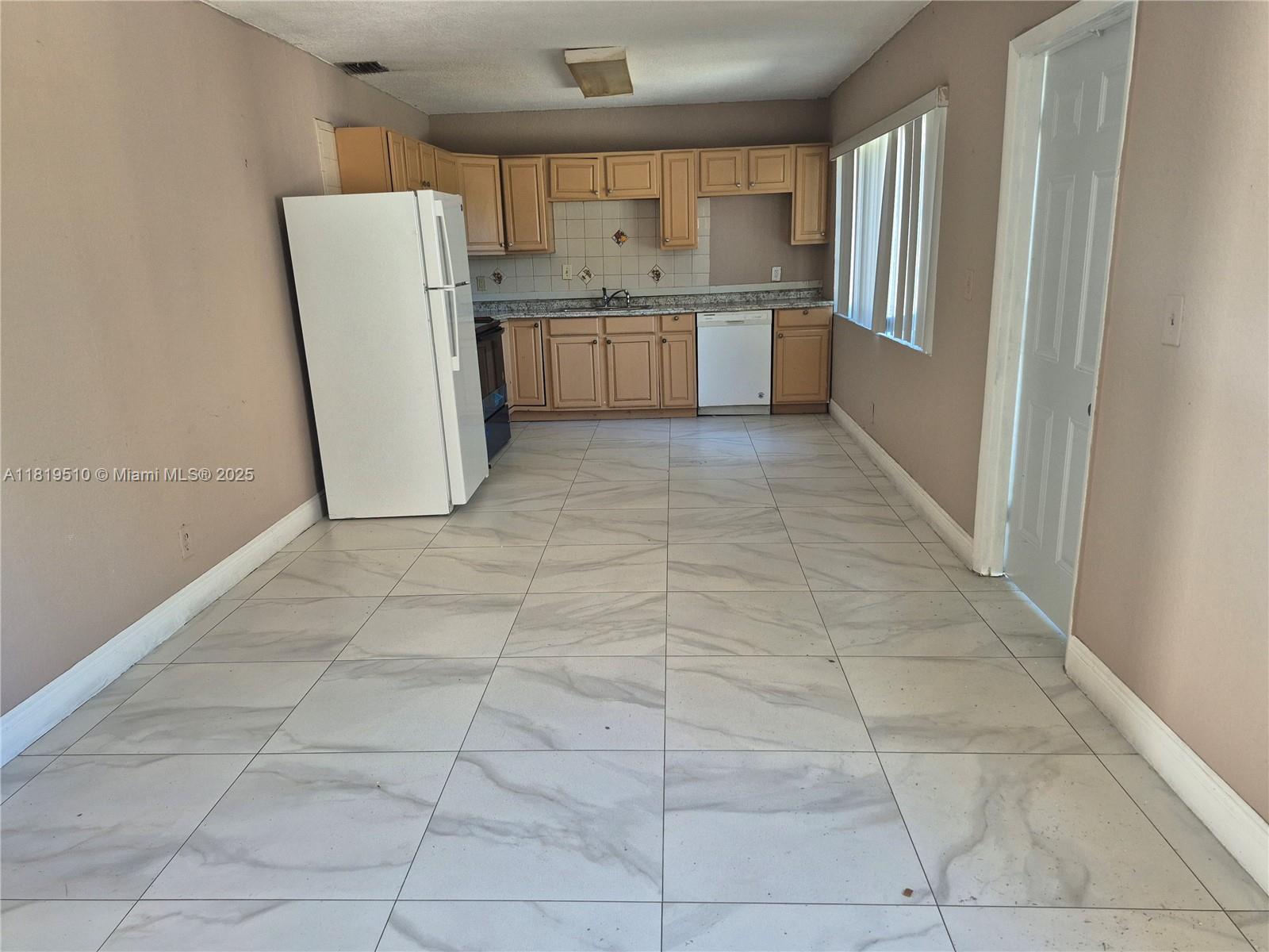 5991 NW 16th St, Sunrise, Florida image 5