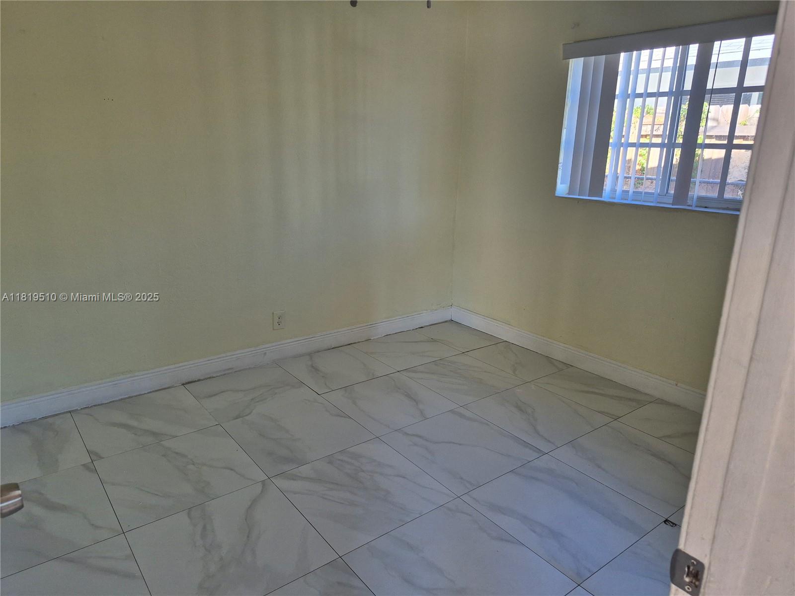 5991 NW 16th St, Sunrise, Florida image 8