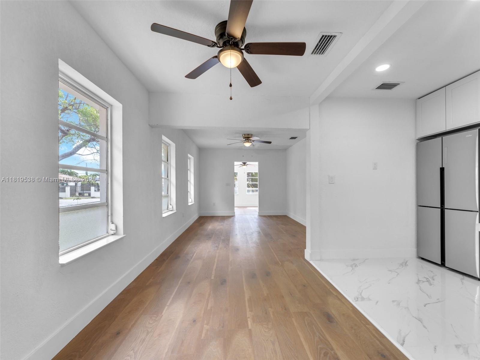 520 NW 32nd Pl, Miami, Florida image 19