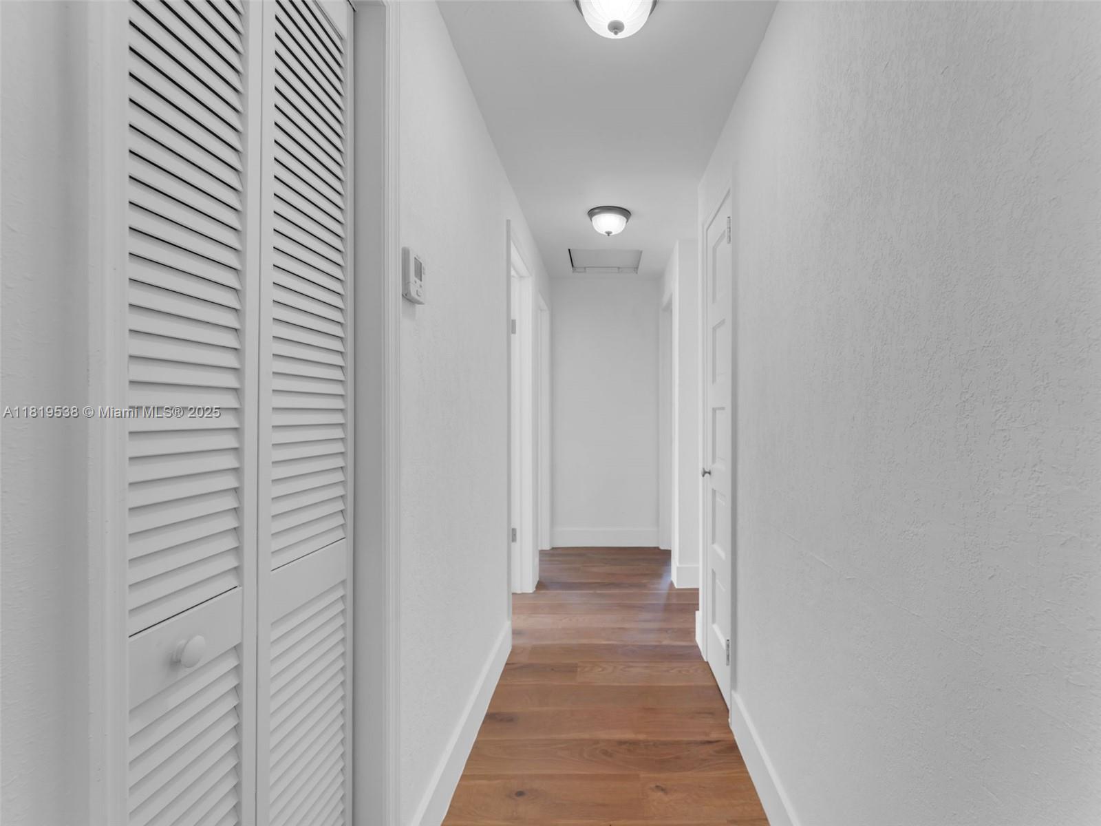 520 NW 32nd Pl, Miami, Florida image 21