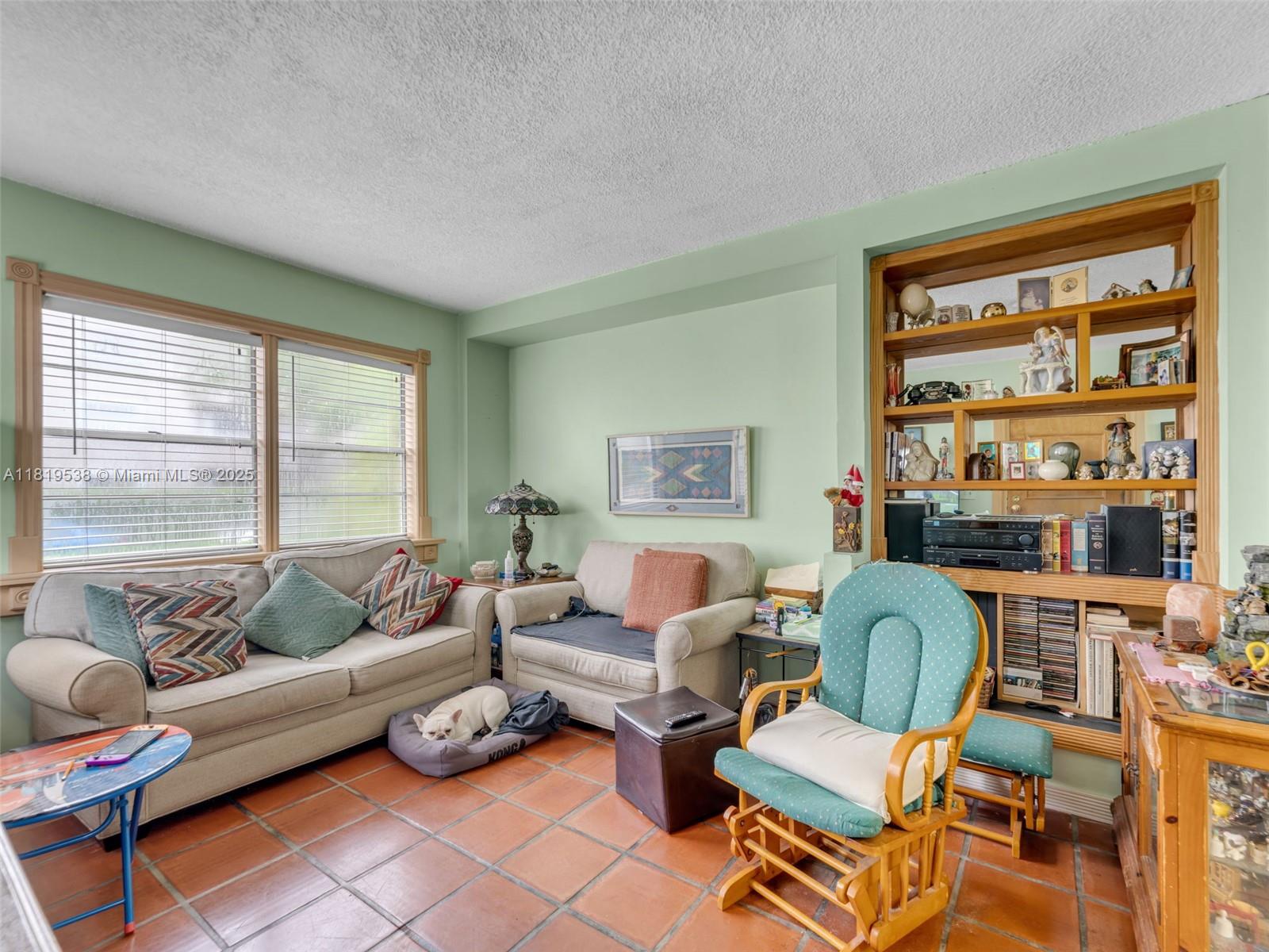 520 NW 32nd Pl, Miami, Florida image 43