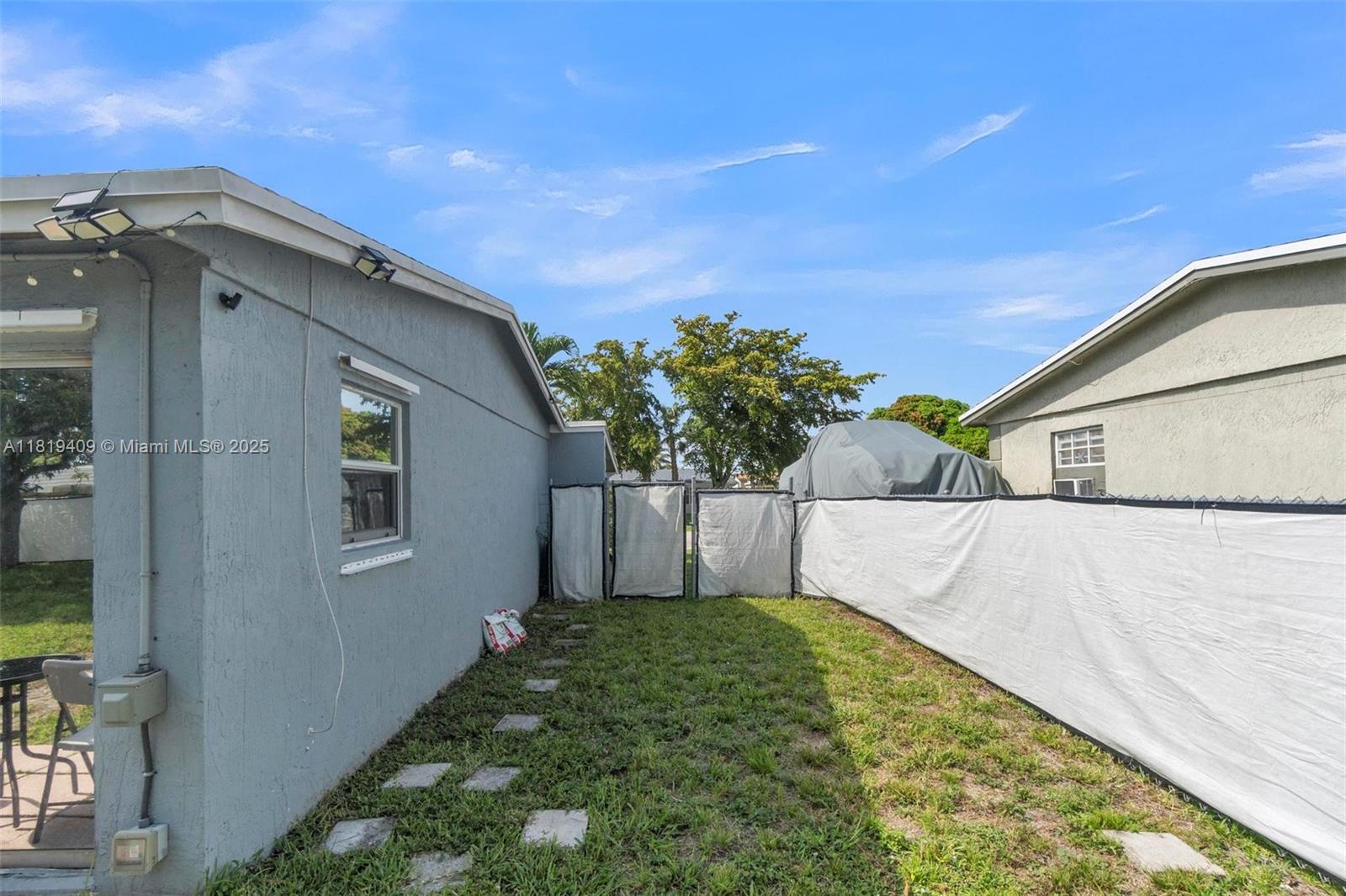 2771 NW 25th St, Fort Lauderdale, Florida image 33