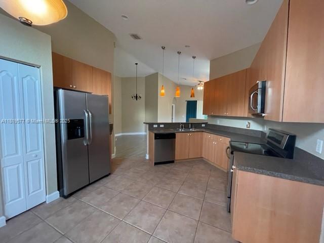Property photo # 6