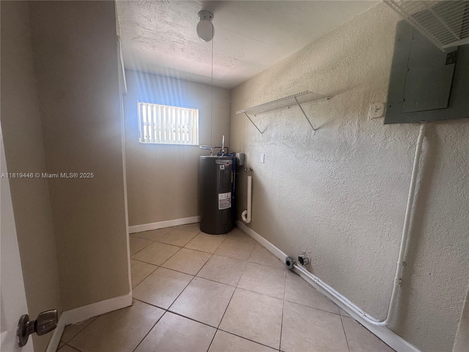 7491 Fillmore St, Hollywood, Florida image 6