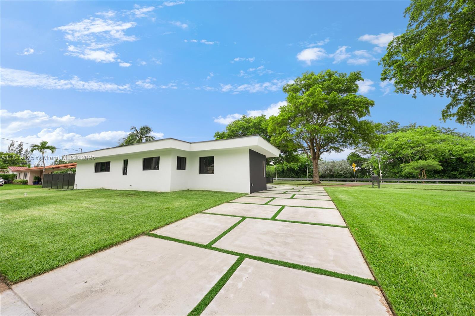 900 N Royal Poinciana Blvd, Miami Springs, Florida image 6