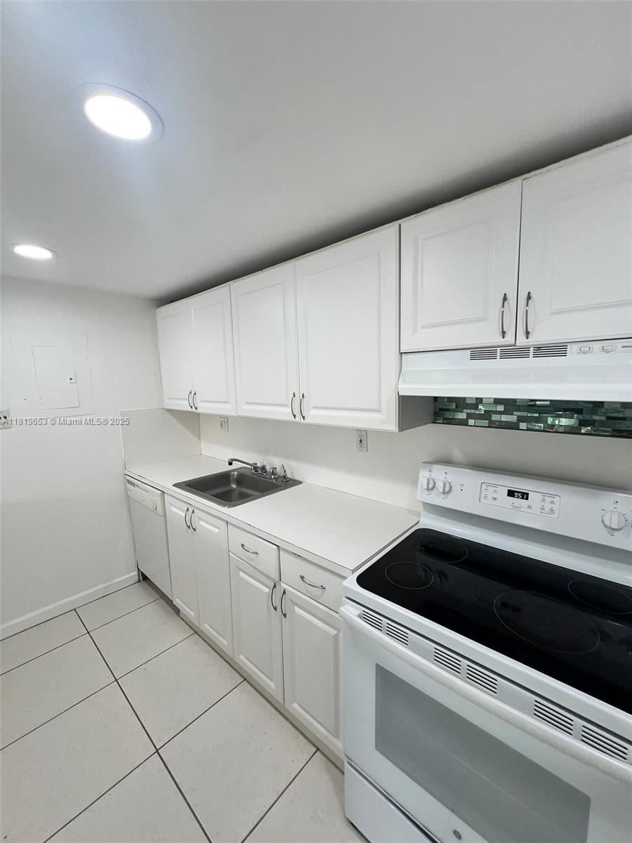 Property photo # 0