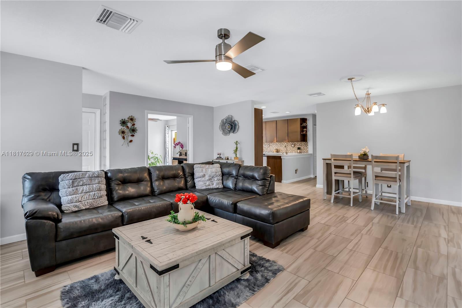 6550 NW 4th Ct, Plantation, Florida image 10