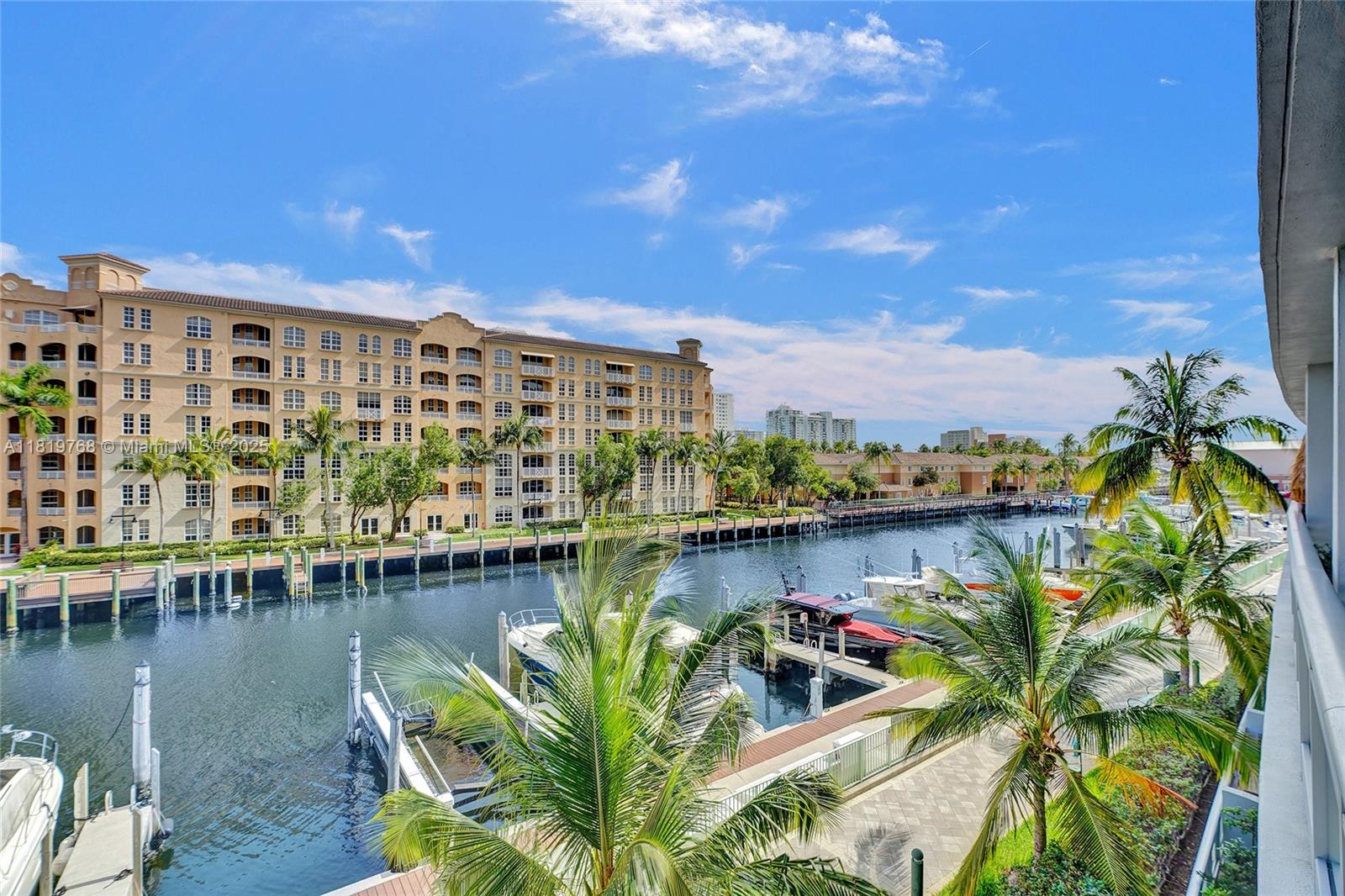 2950 NE 188th Street #225, Aventura, Florida image 25
