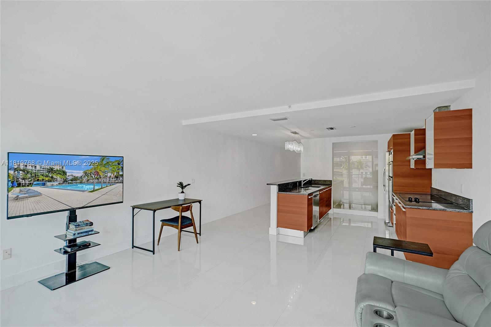 Property photo # 4