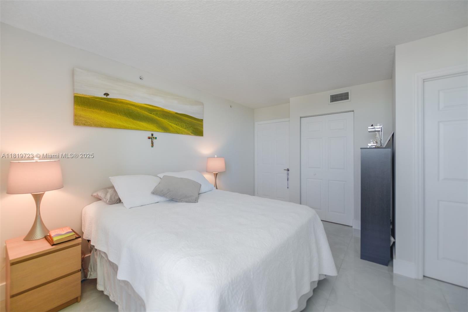 3000 Coral Way #1208, Miami, Florida image 14