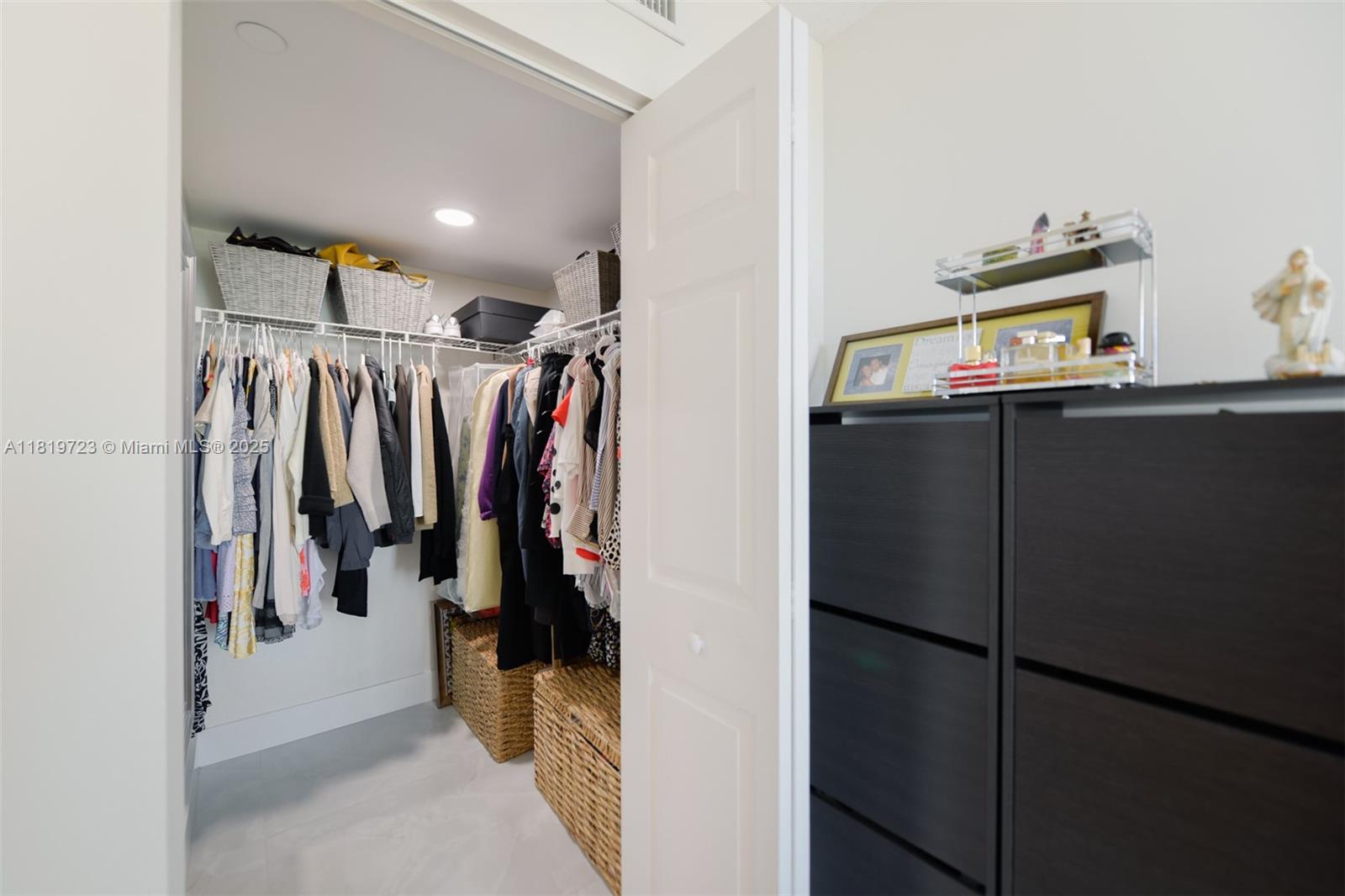3000 Coral Way #1208, Miami, Florida image 16