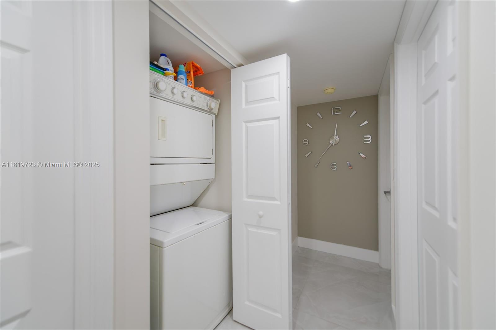 3000 Coral Way #1208, Miami, Florida image 22