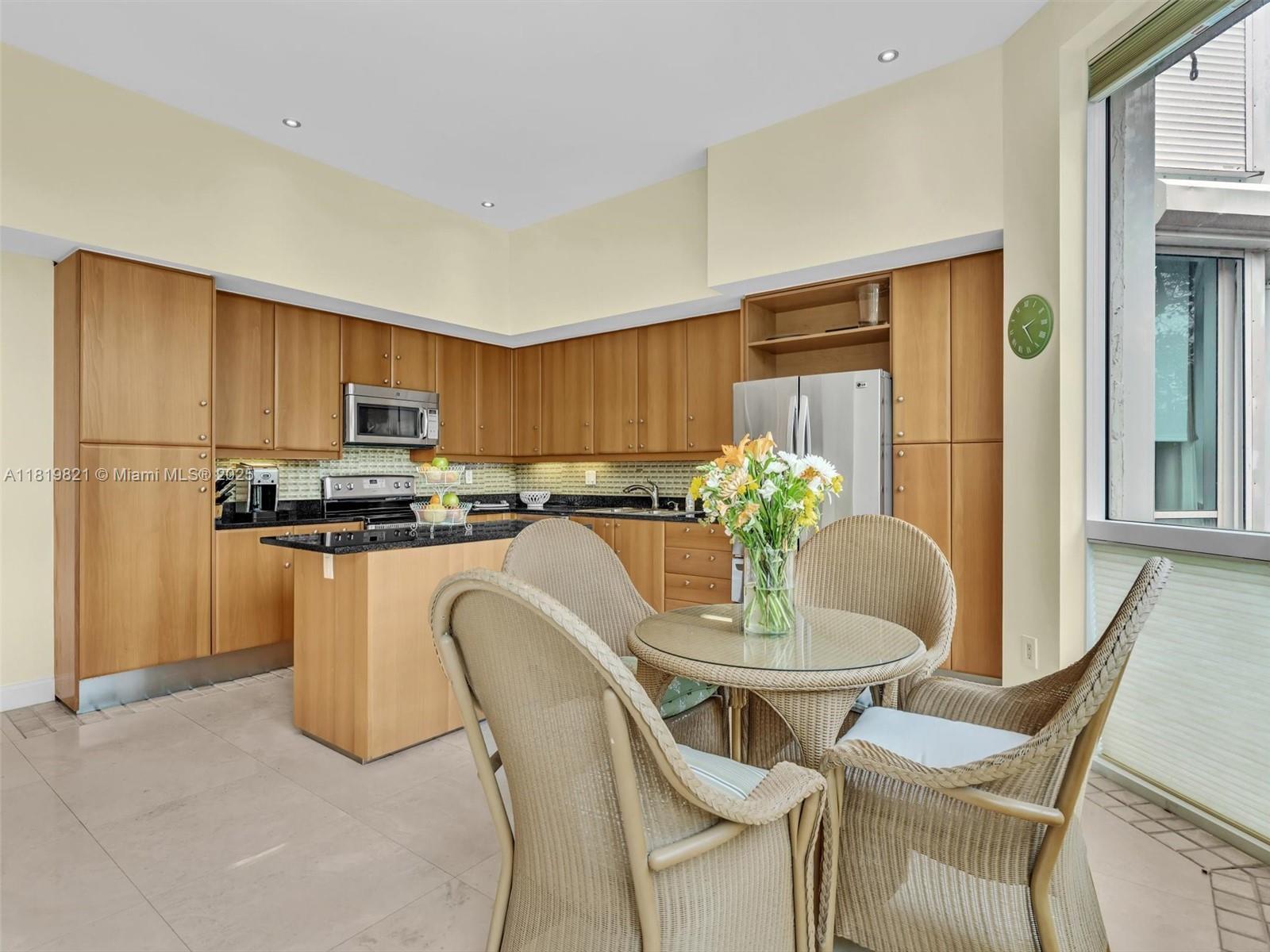 16500 Collins Ave #TH-10, Sunny Isles Beach, Florida image 14