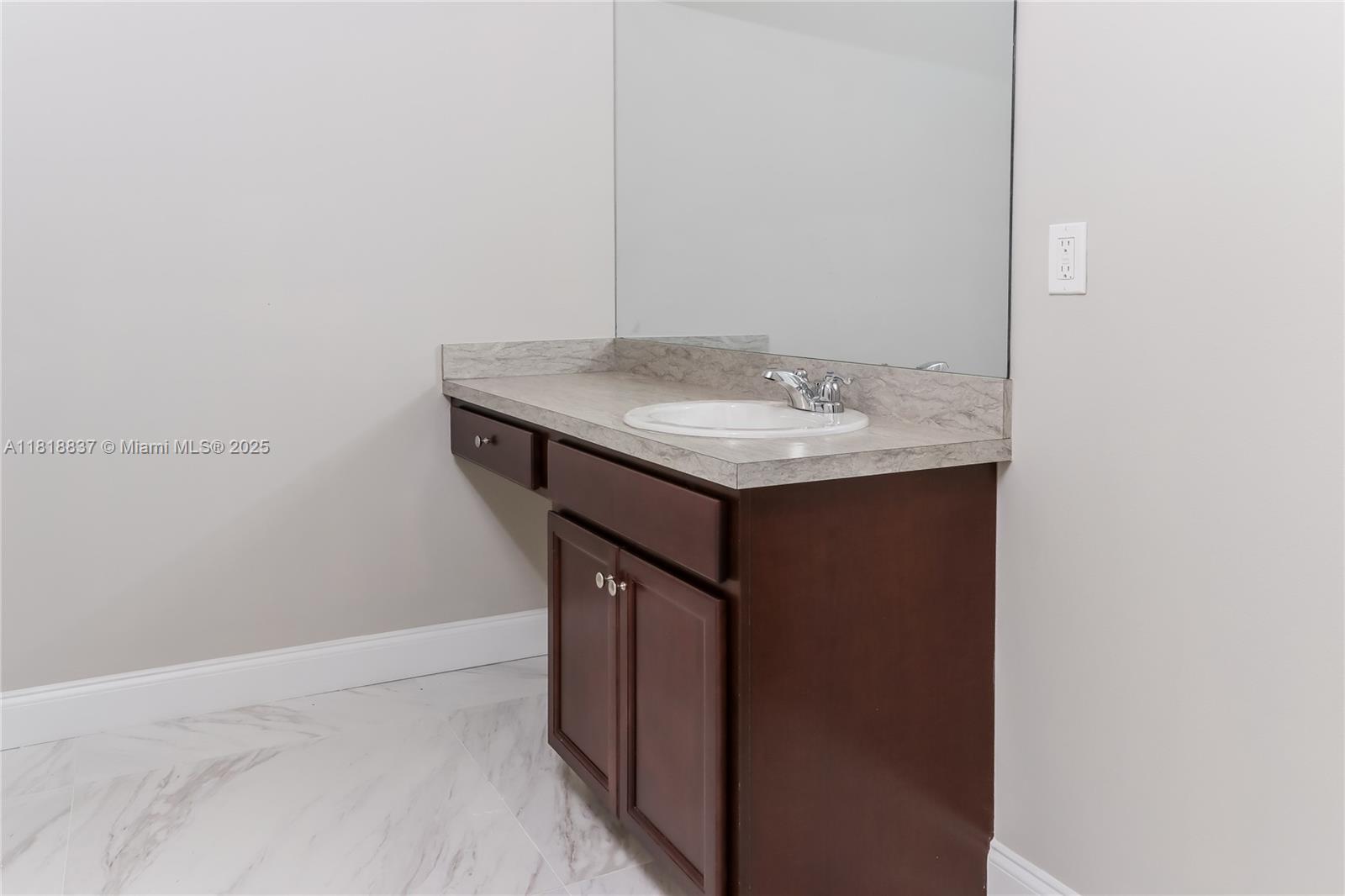 2635 SW Acco Rd, Port St. Lucie, Florida image 9