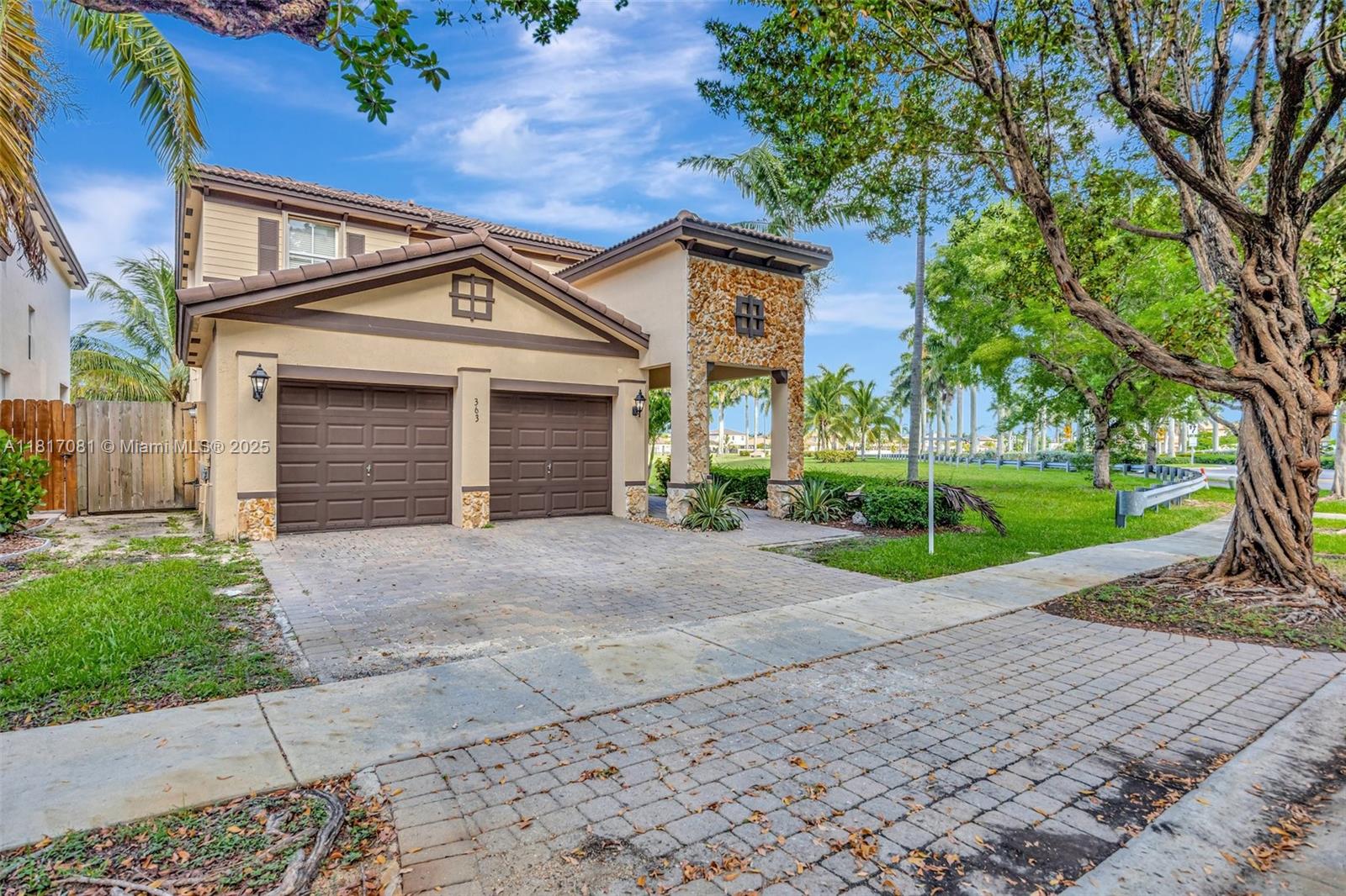 Property photo # 0