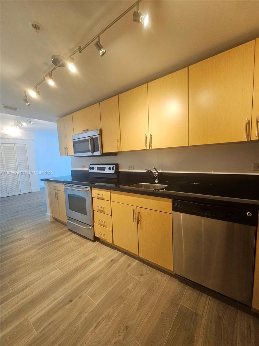 Property photo # 2