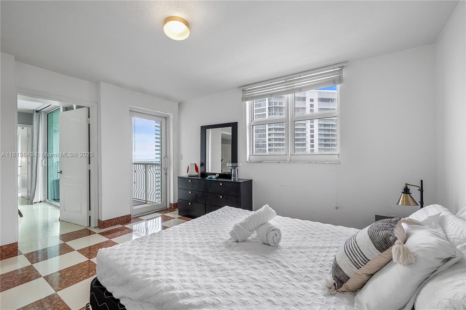 Property photo # 6
