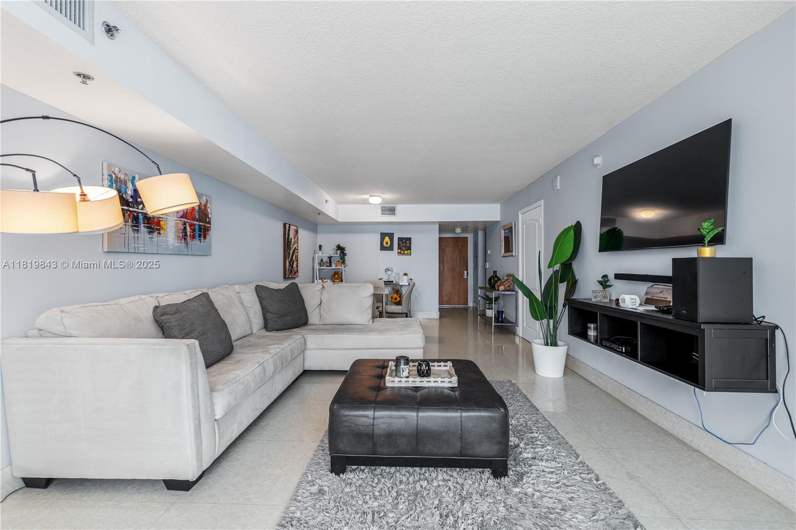 Property photo # 2