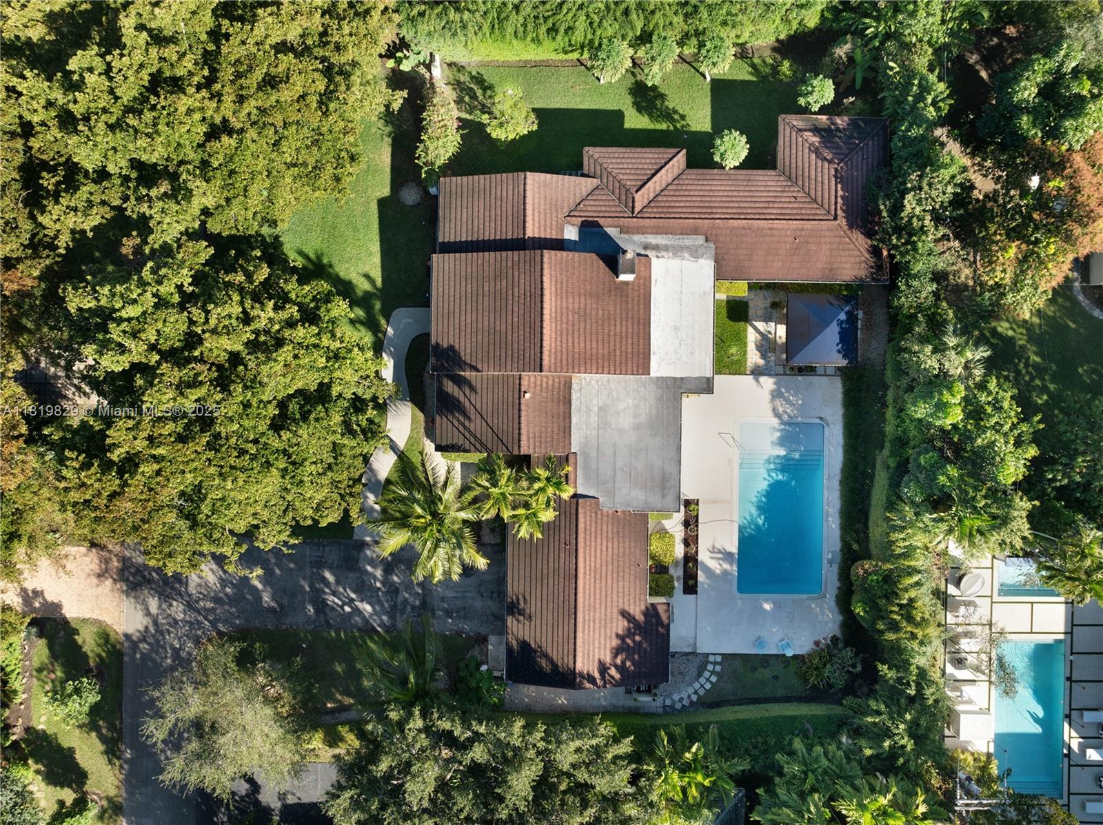 1270 Mariola Ct, Coral Gables, Florida image 38