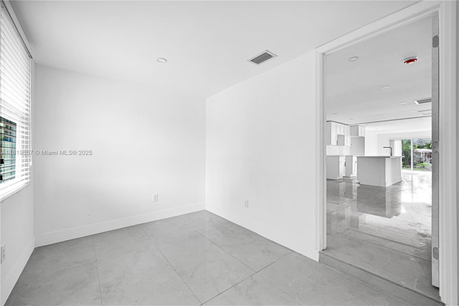 127 NE 8th St, Pompano Beach, Florida image 32