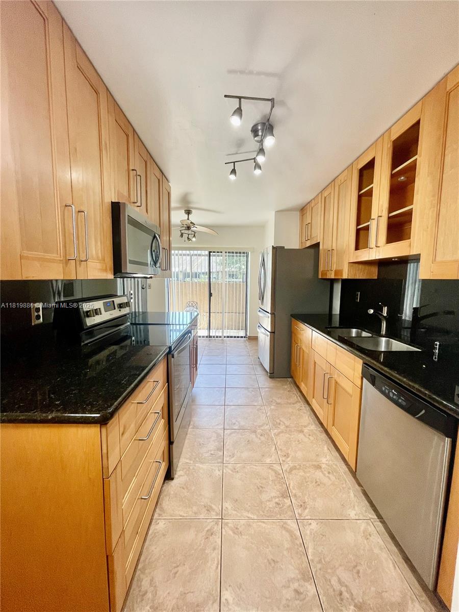 3814 NW 23rd Ct, Coconut Creek, Florida image 13
