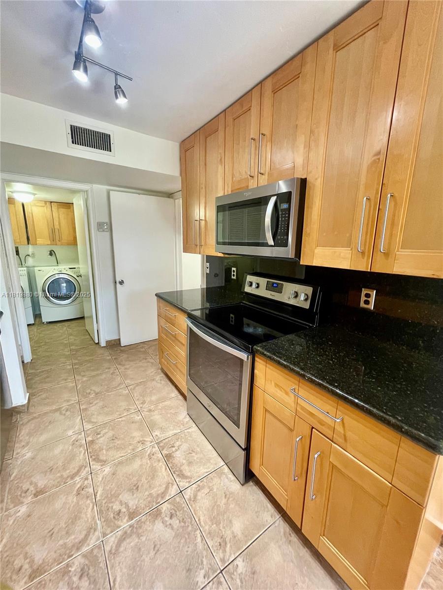 3814 NW 23rd Ct, Coconut Creek, Florida image 14