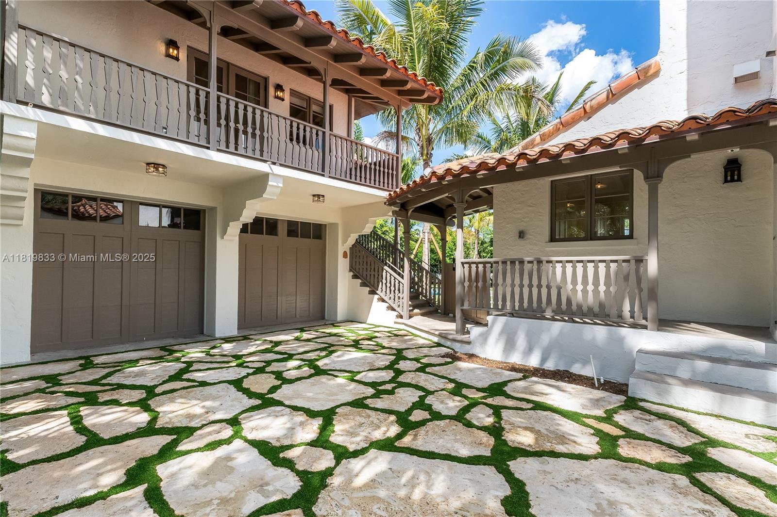 1225 N Greenway Dr, Coral Gables, Florida image 28