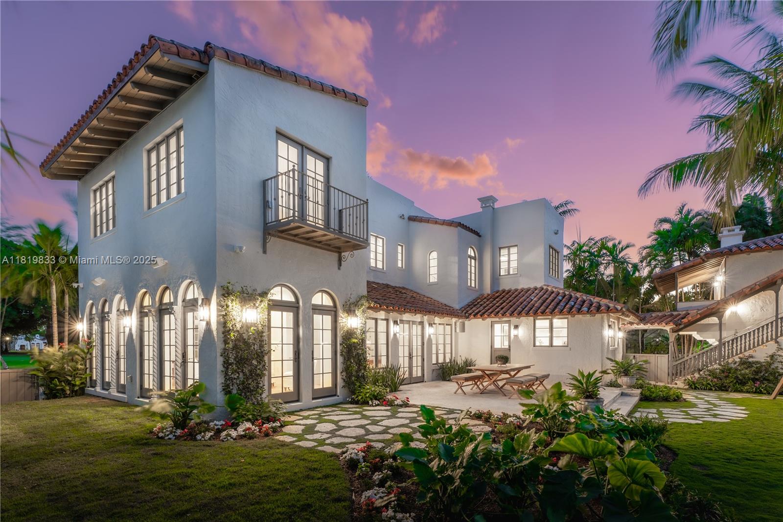 1225 N Greenway Dr, Coral Gables, Florida image 3