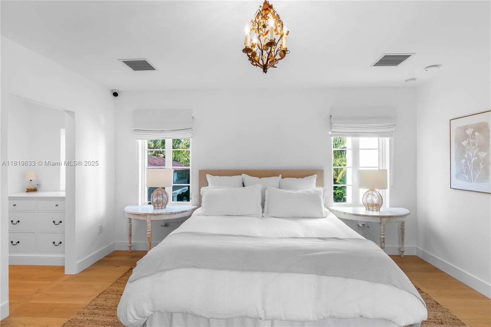 1225 N Greenway Dr, Coral Gables, Florida image 9