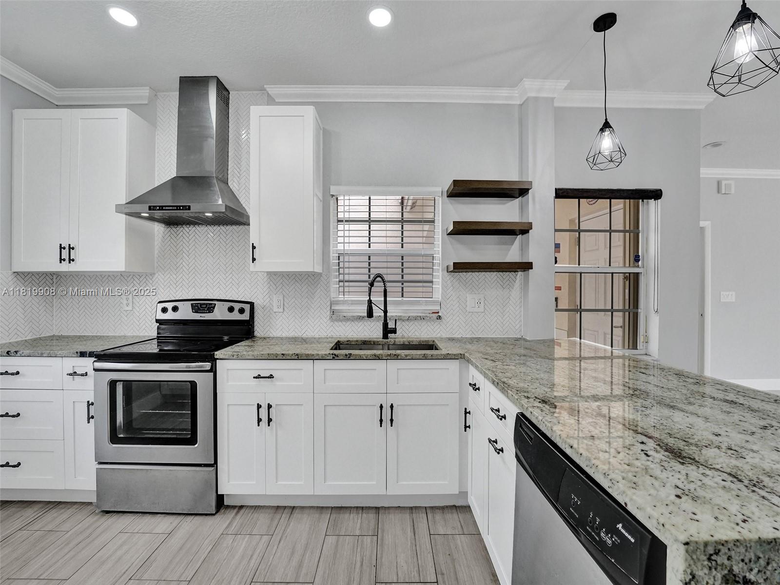 Property photo # 5