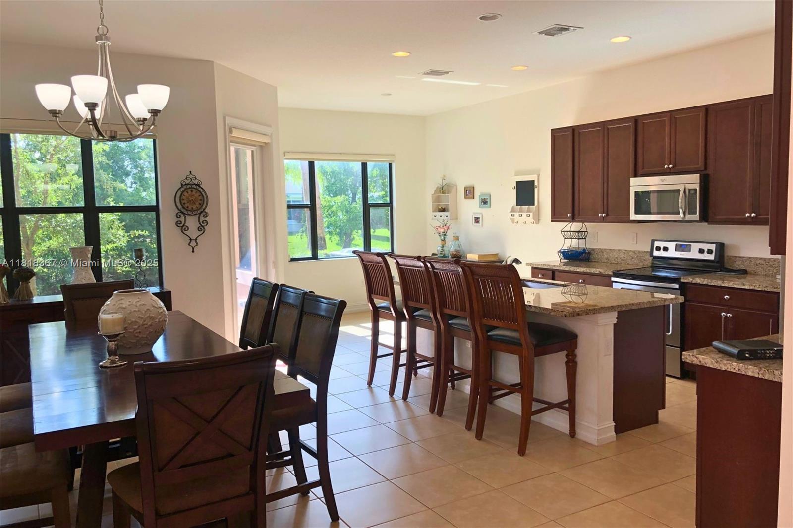 122 SW 127th Ter, Plantation, Florida image 13