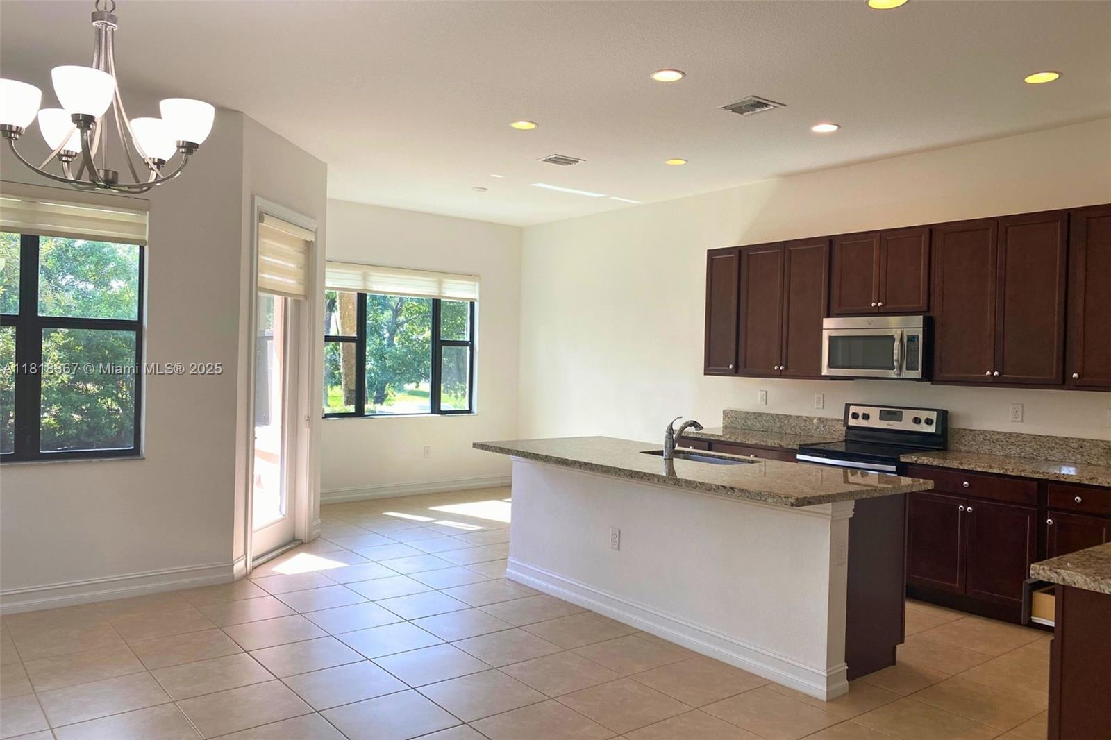 122 SW 127th Ter, Plantation, Florida image 5