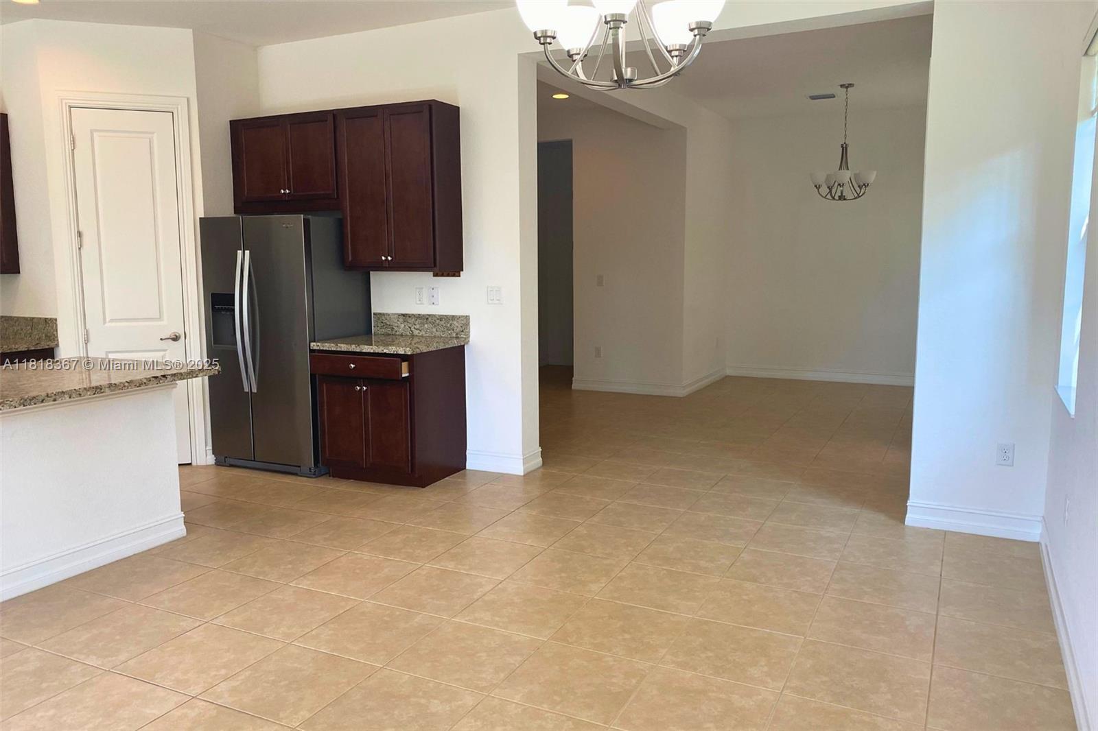122 SW 127th Ter, Plantation, Florida image 6