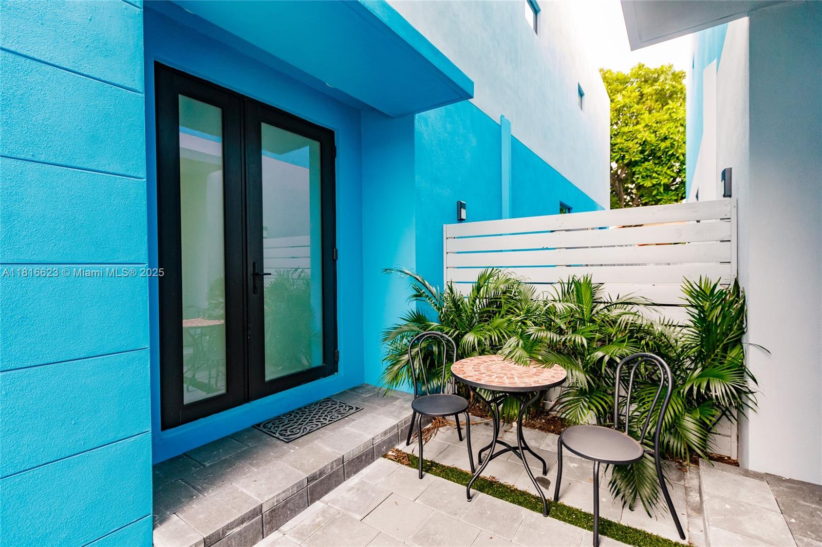 3645 SW 3rd Street, Miami, Florida image 5