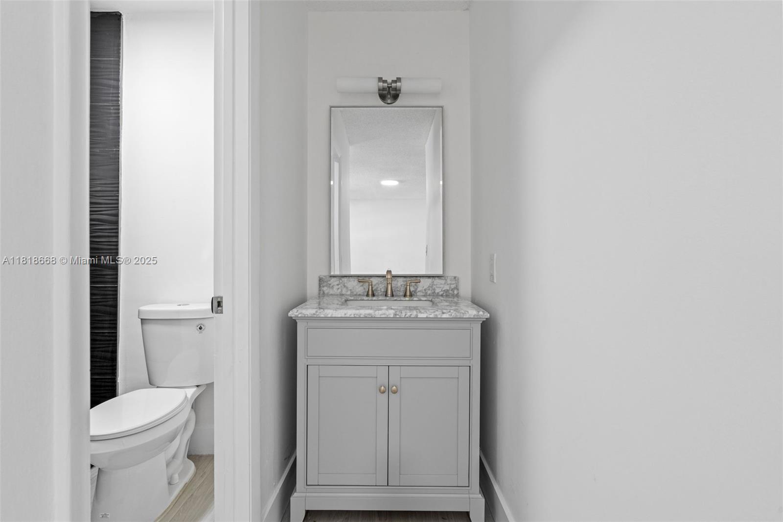 7175 Nova Dr #303, Davie, Florida image 33
