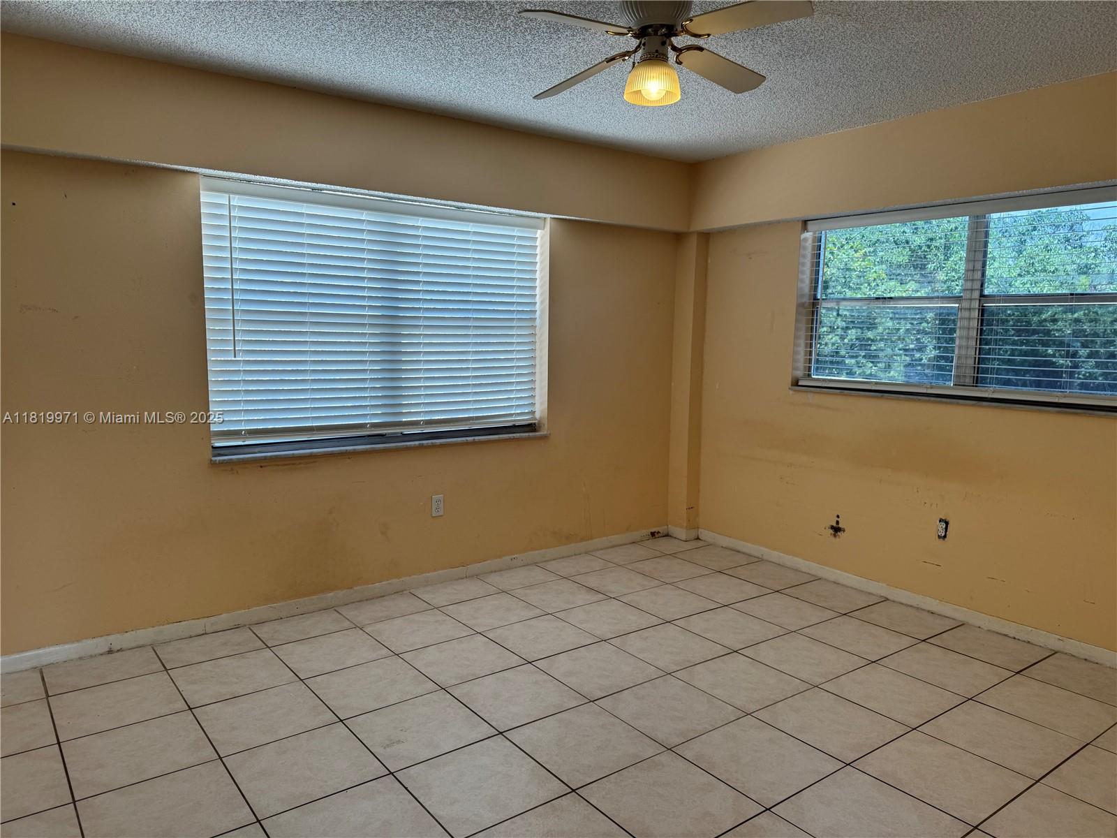 16508 NE 26th Ave #201, North Miami Beach, Florida image 14