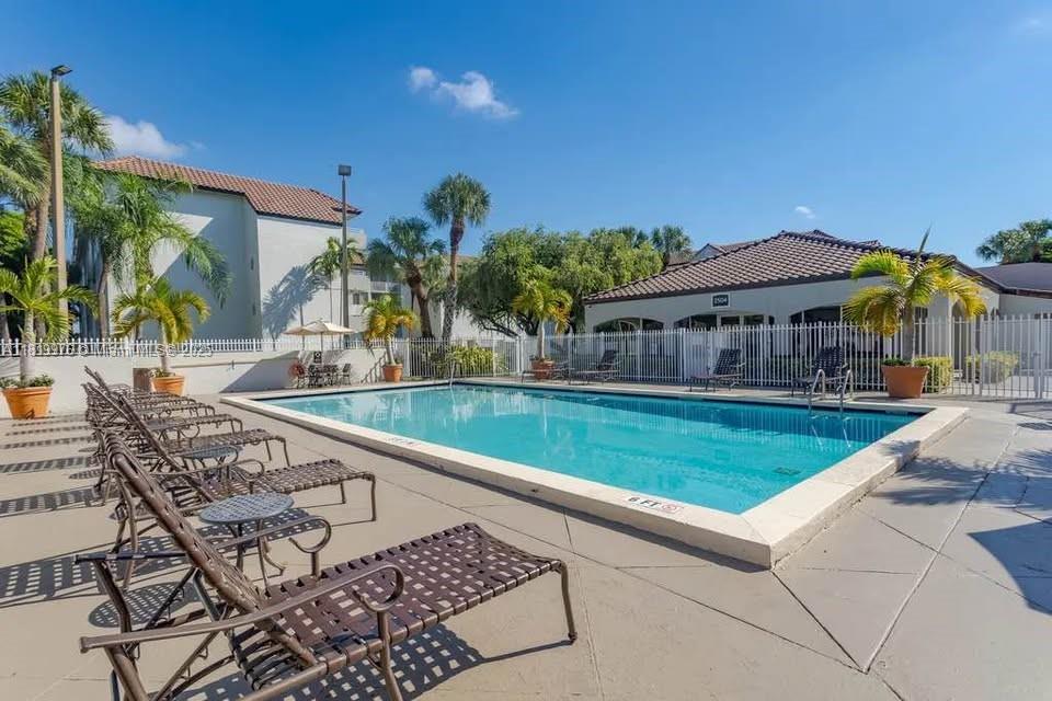 Property photo # 4