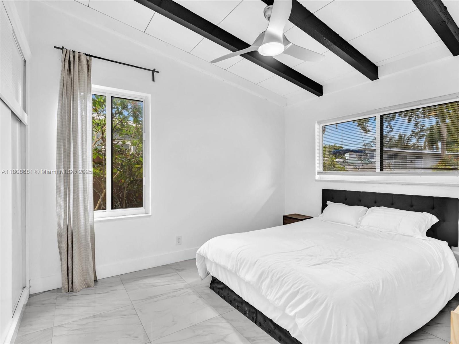 2454 W Nassau Ln, Fort Lauderdale, Florida image 22