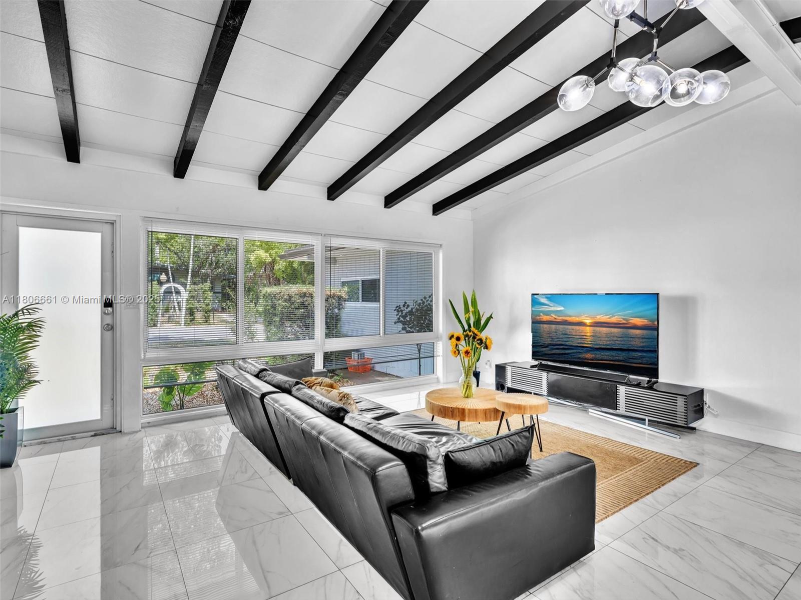 2454 W Nassau Ln, Fort Lauderdale, Florida image 3