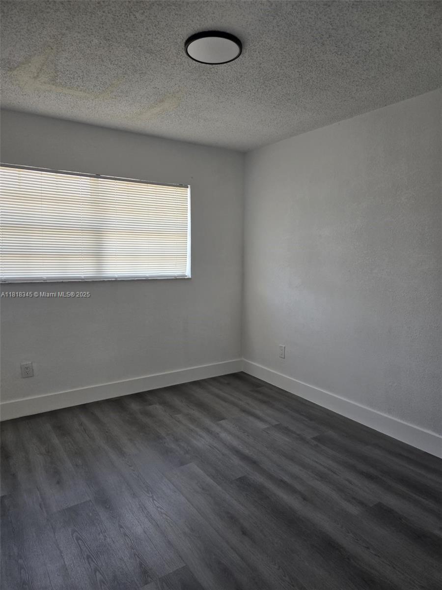 2617 NW 23rd Ave, Miami, Florida image 24