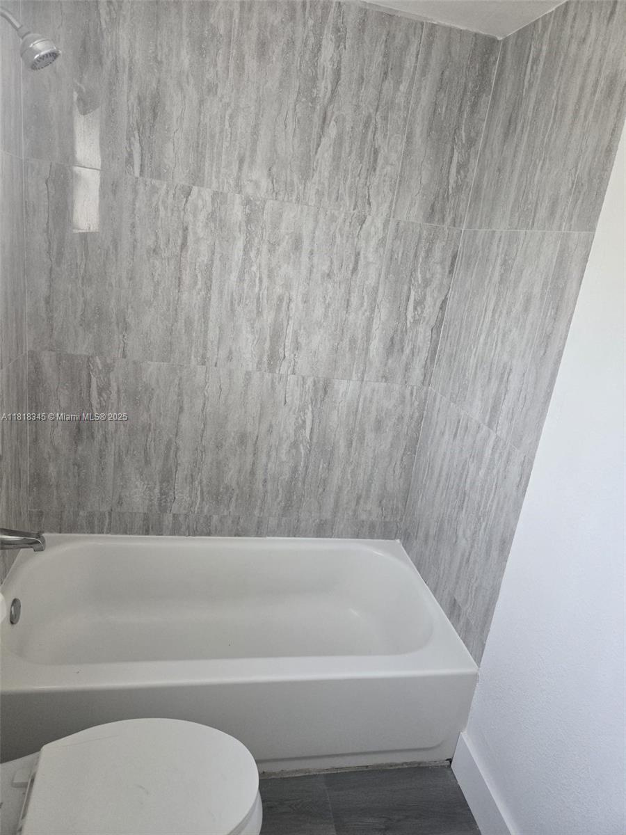 2617 NW 23rd Ave, Miami, Florida image 30