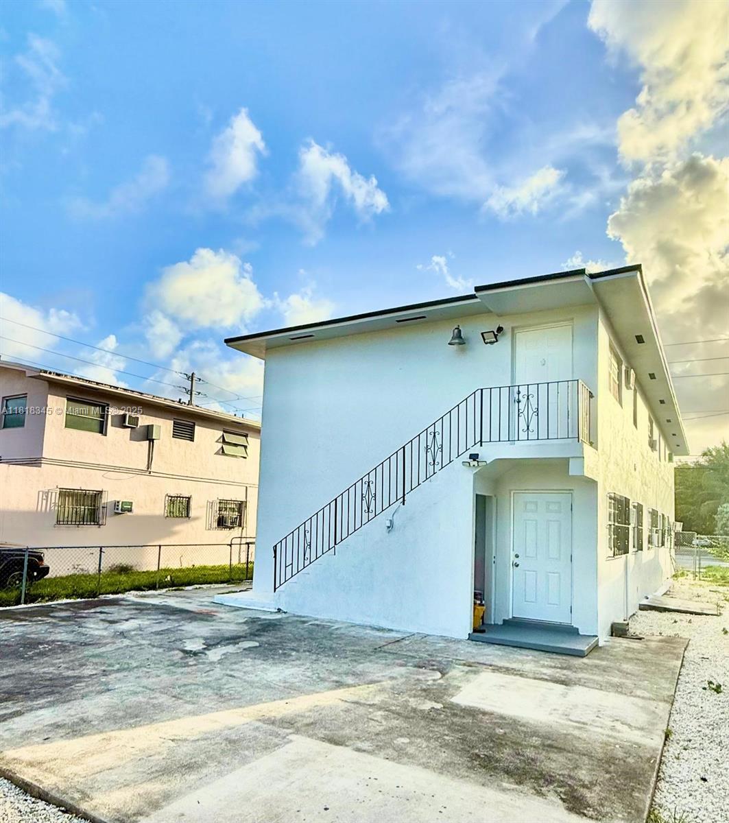2617 NW 23rd Ave, Miami, Florida image 43
