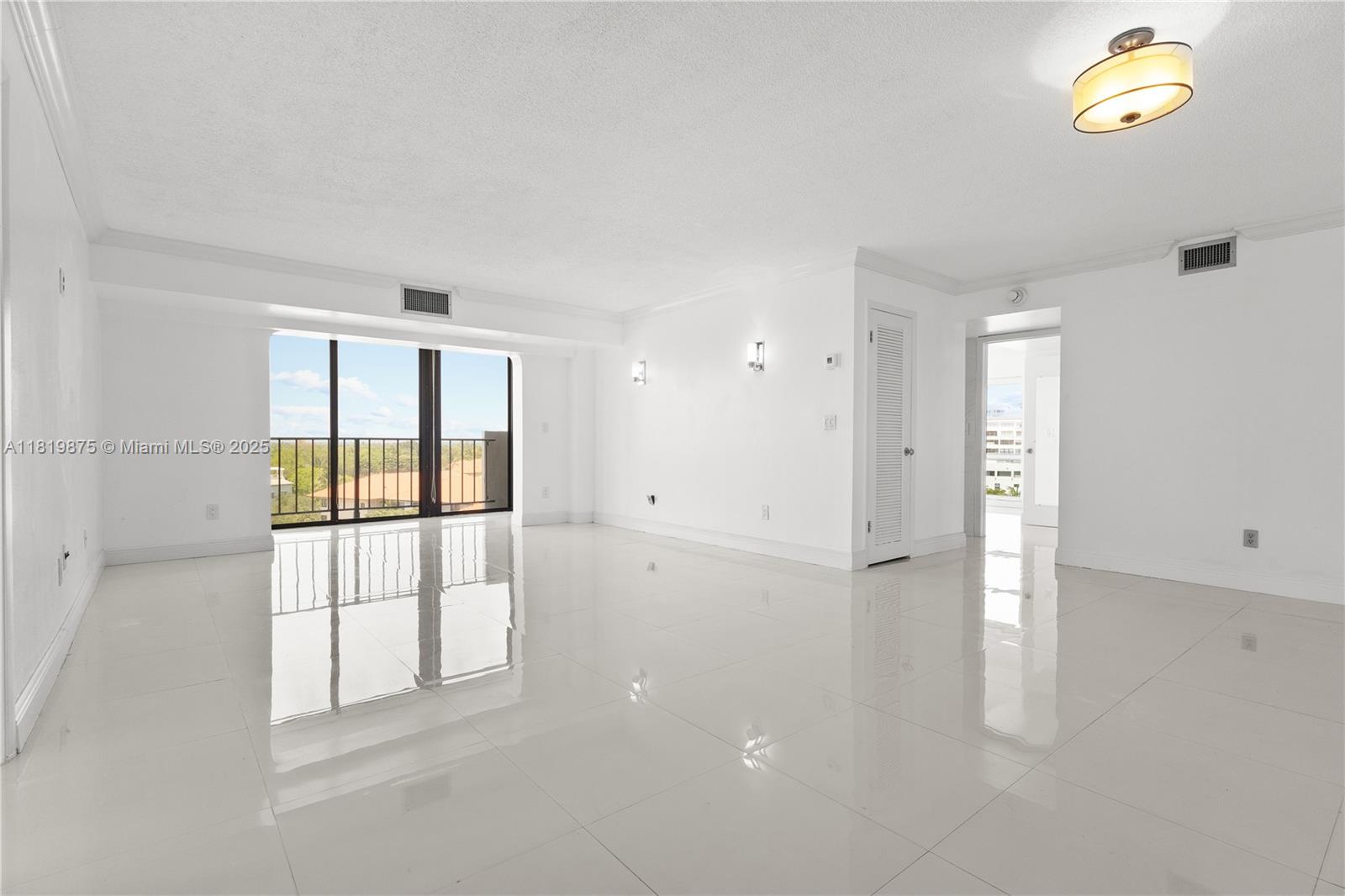 77 Crandon Blvd #8A, Key Biscayne, Florida image 10