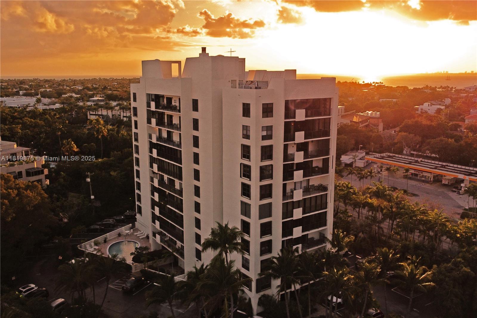77 Crandon Blvd #8A, Key Biscayne, Florida image 31