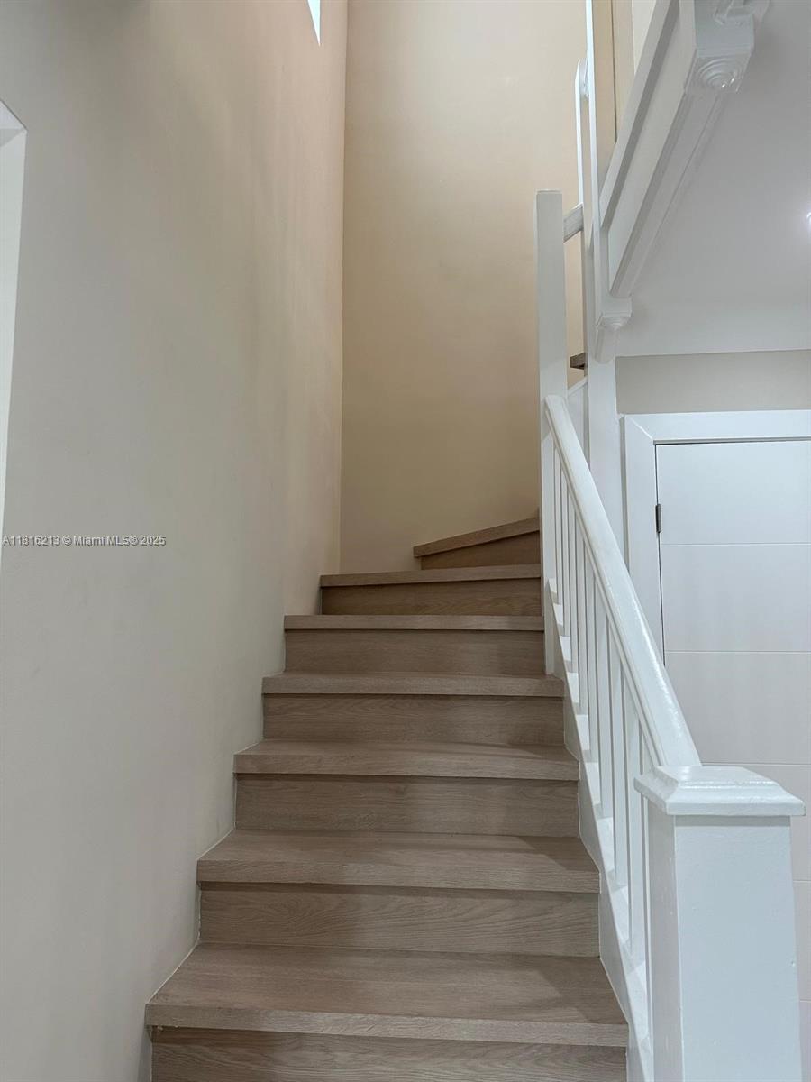 659 NE 73rd Street, Miami, Florida image 27