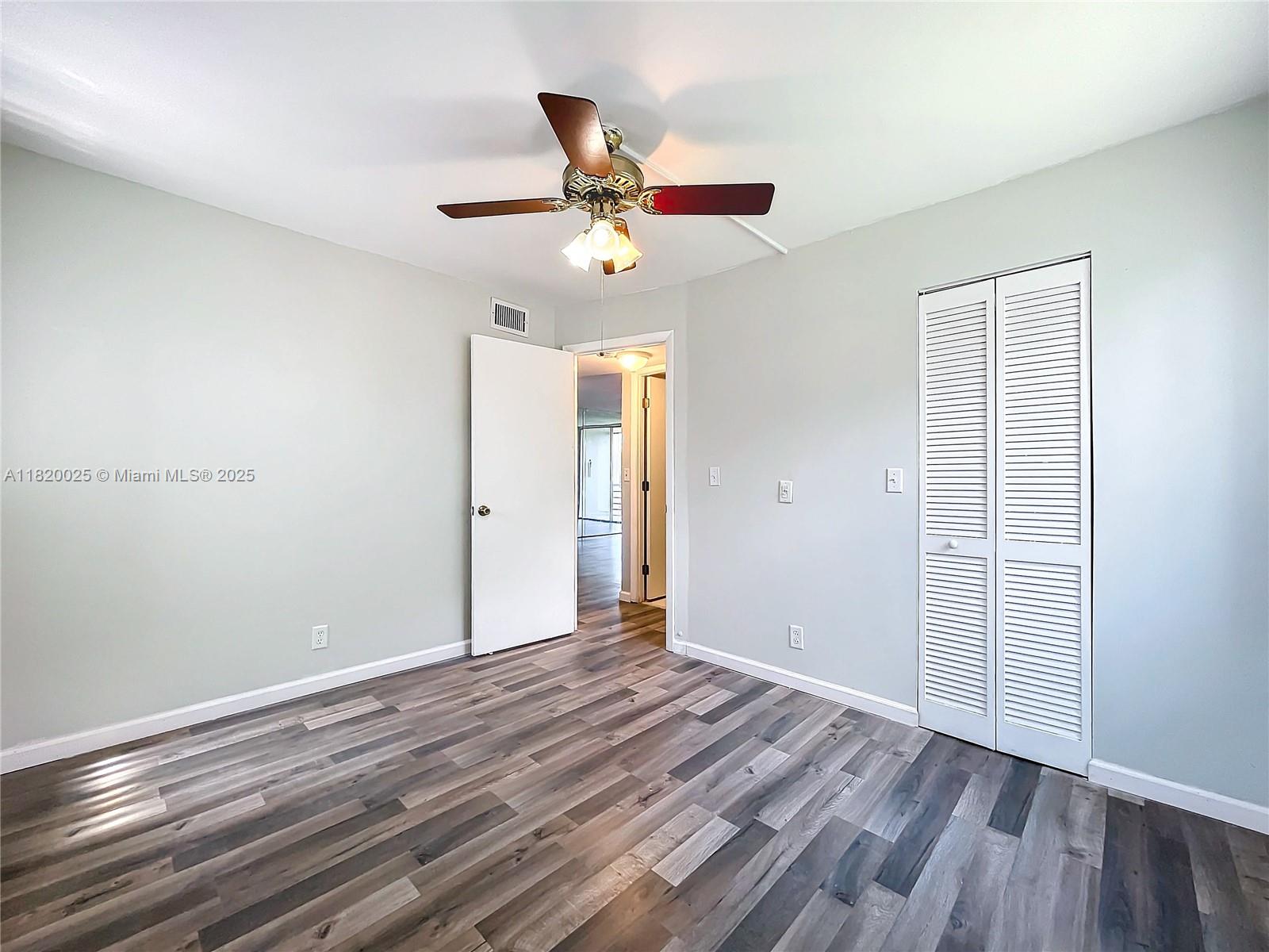 9850 Sunrise Lakes Blvd #212, Sunrise, Florida image 13