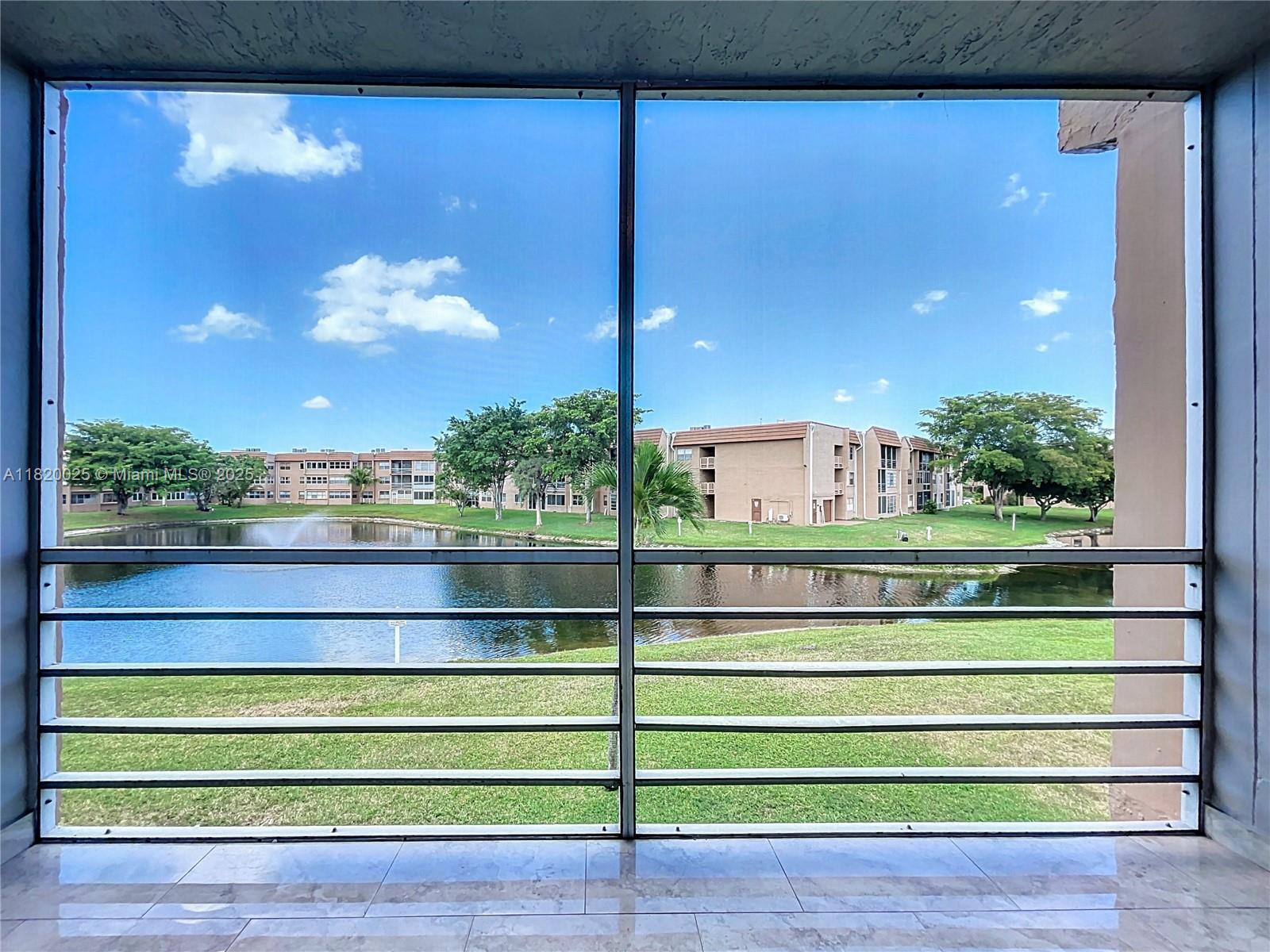 9850 Sunrise Lakes Blvd #212, Sunrise, Florida image 26